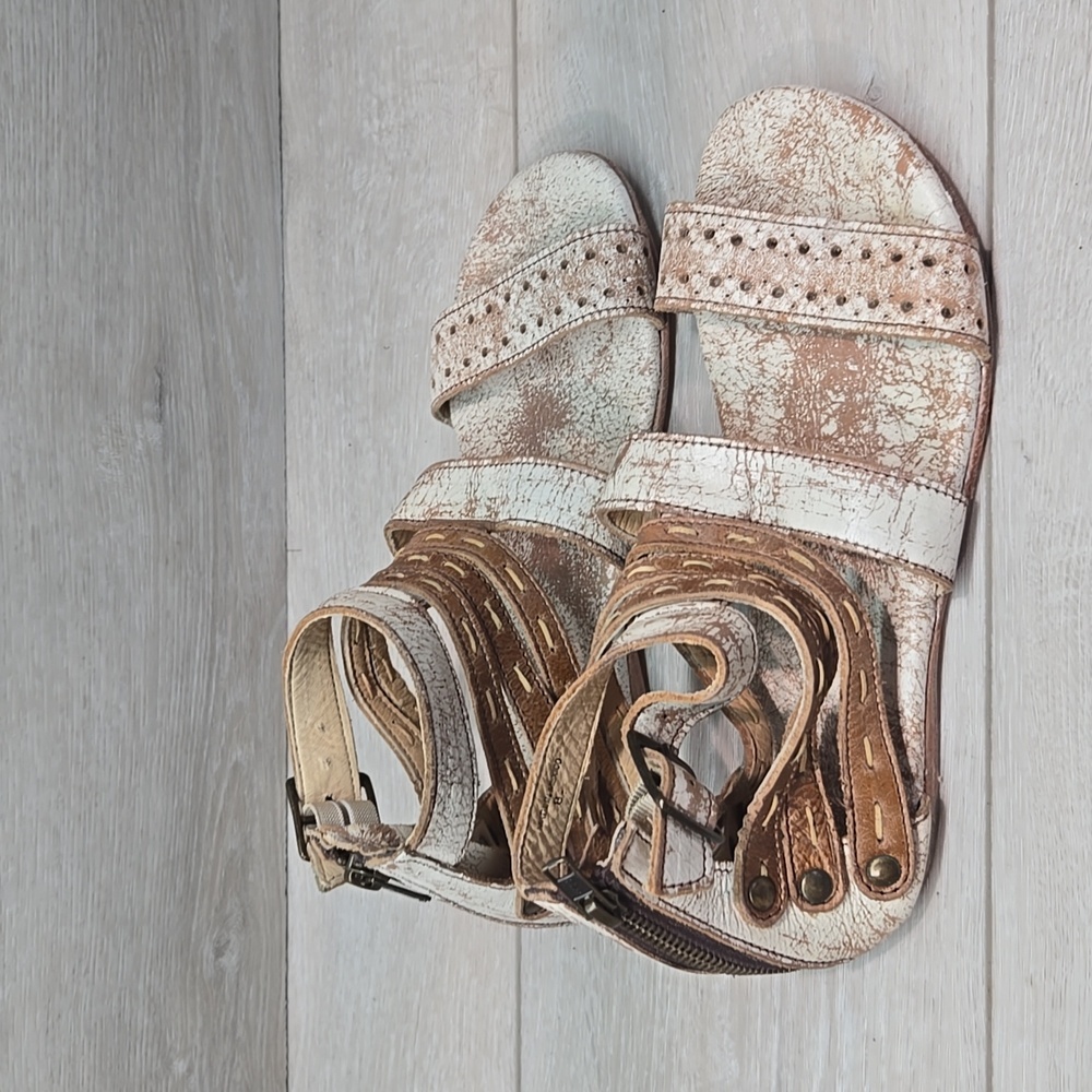 🤍🤎 Bed Stu Distressed White and Brown Artemis Sandals - Picture 2 of 12
